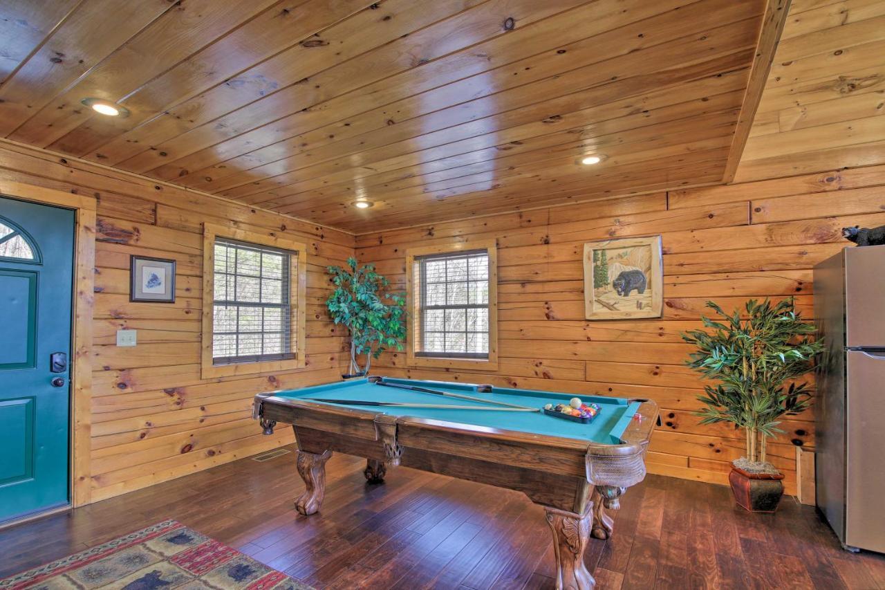 Gatlinburg Cabin With Pool Table And Hot Tub! Kültér fotó