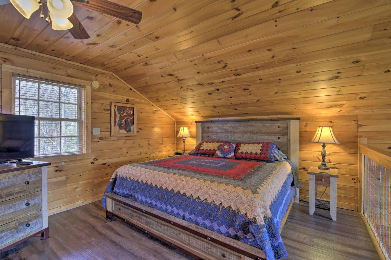 Gatlinburg Cabin With Pool Table And Hot Tub! Kültér fotó