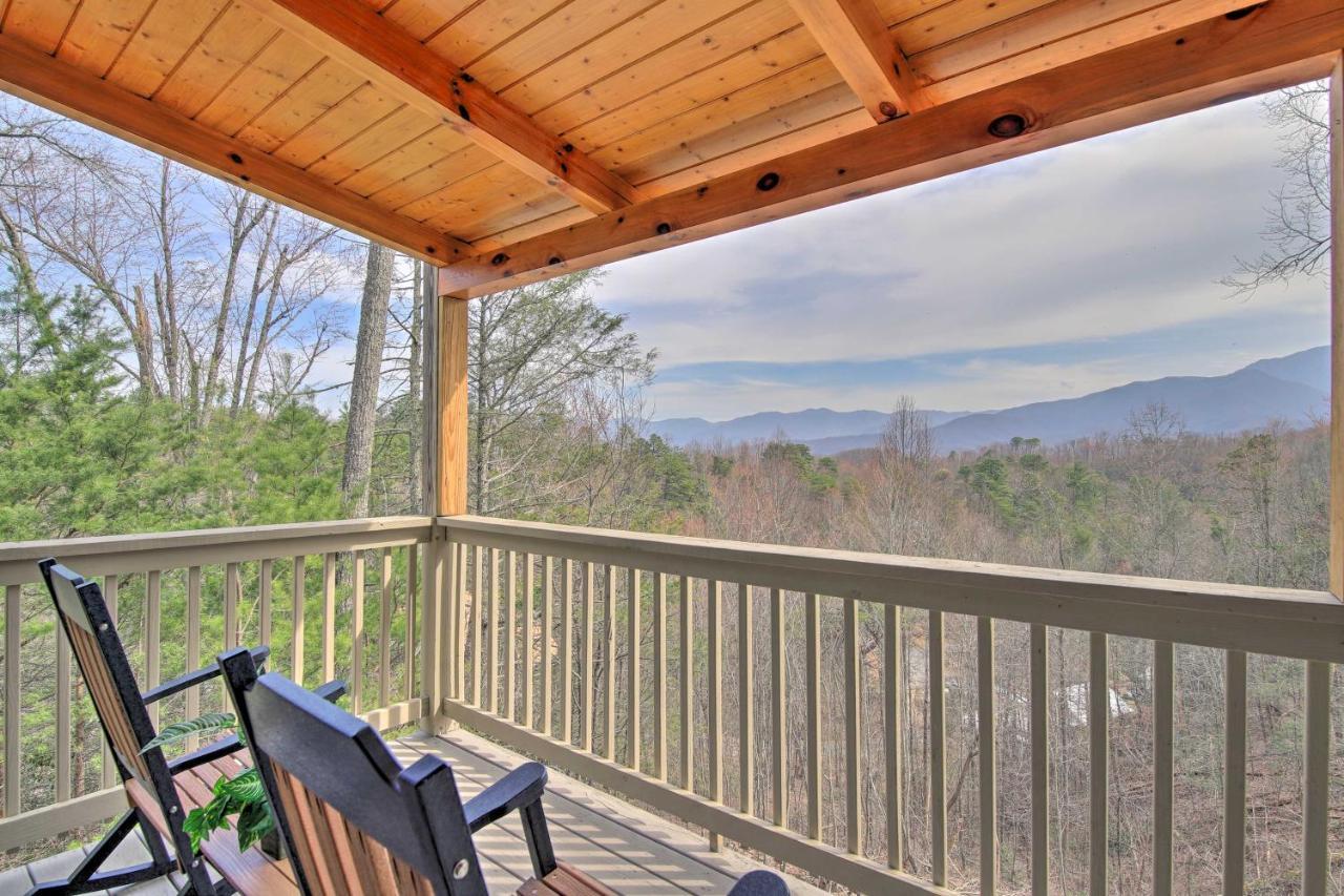 Gatlinburg Cabin With Pool Table And Hot Tub! Kültér fotó