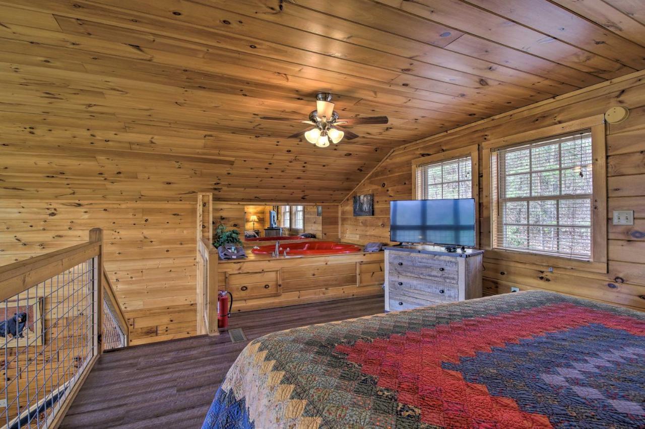 Gatlinburg Cabin With Pool Table And Hot Tub! Kültér fotó